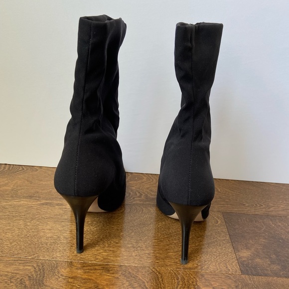 STUART WEITZMAN Stretch Booties Size 38.5 US 9 Black - Picture 2 of 16